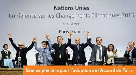 Séance plénière pour l'adoption de l'Accord de Paris